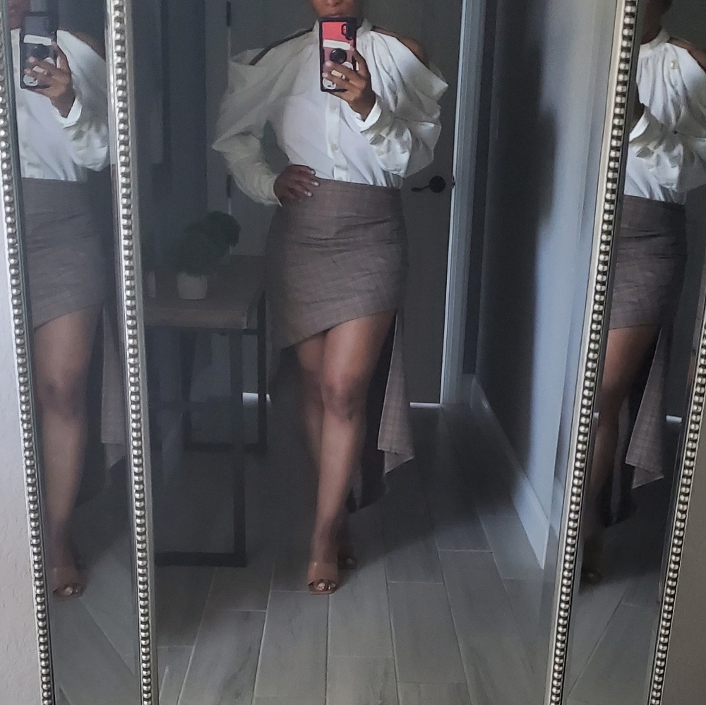 New Asymmetrical skirt